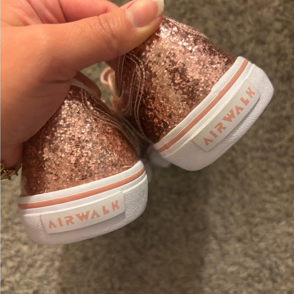 AirWalk kids Pink Shimmer Sneaker - Picture 4 of 7